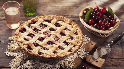 Сочный пирог с вишней - Беккер Сочный пирог с вишней