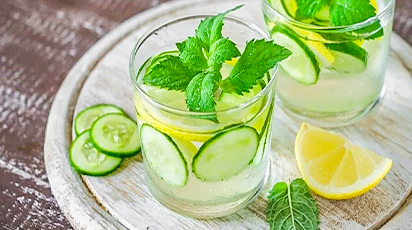 Вода-детокс с мятой и лимончиком